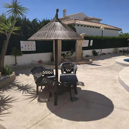 Adosado 4 Min A Pie De La Playa, Piscina & Parking Apartment